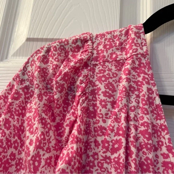 Pink & White Floral Maxi Dress 🌸 - Picture 7 of 8